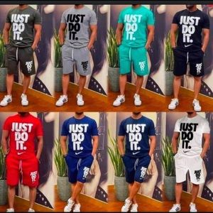 Mens Nike set sizes large& extra large available